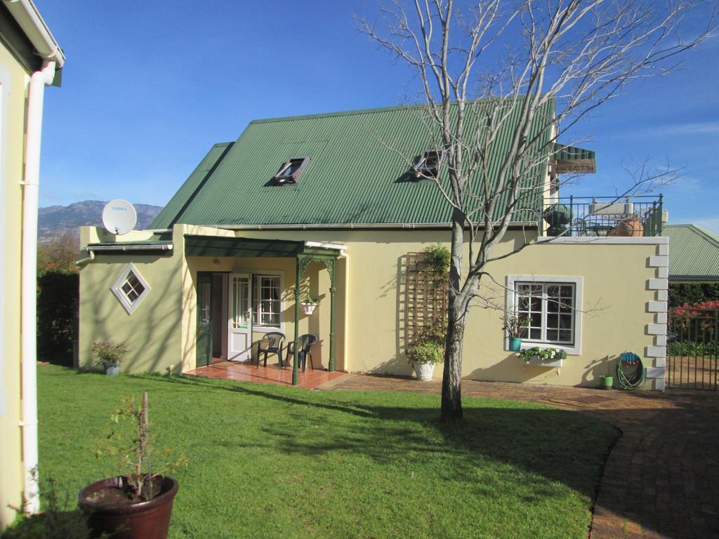 פרנצ'הוק Villa-Roux Garden Cottage מראה חיצוני תמונה