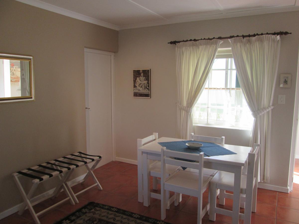 פרנצ'הוק Villa-Roux Garden Cottage מראה חיצוני תמונה