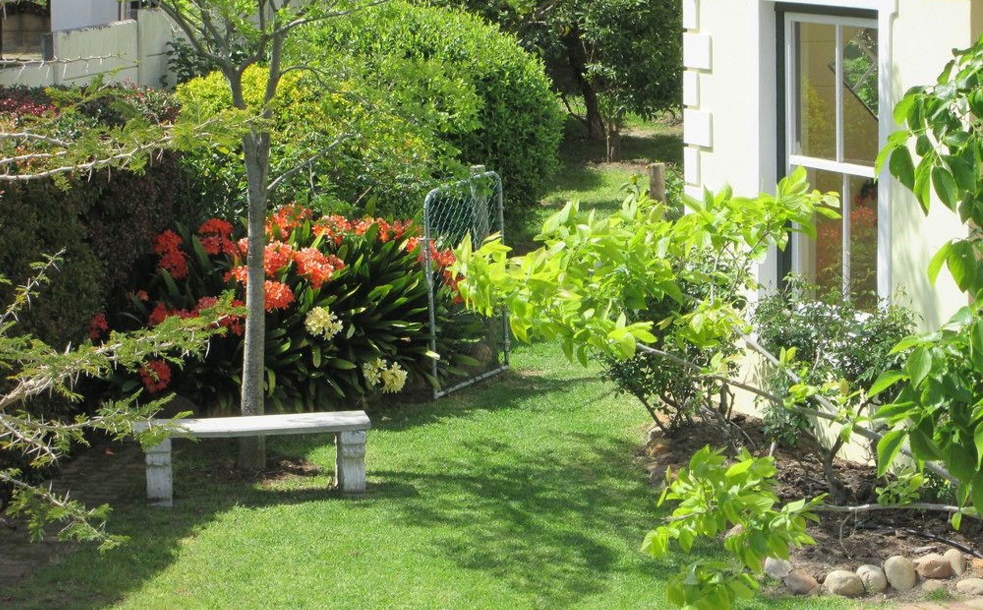 פרנצ'הוק Villa-Roux Garden Cottage מראה חיצוני תמונה